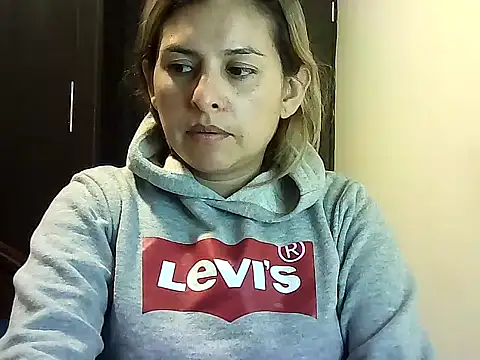 Valery  Rouse  online show from February 23, 2026, 11:24 pm