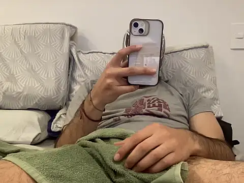 Snapshot of Superwow54 chatting on October 26, 2025, 8:04 pm Superwow54 online show from October 26, 2025, 8:04 pm