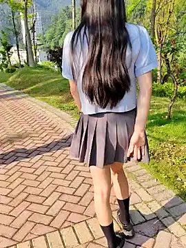 shaoshao-7758 online show from May 5, 2026, 12:18 am