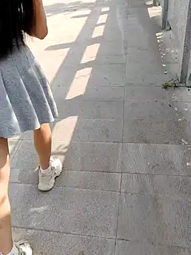 shaoshao-7758 online show from June 4, 2026, 12:49 am