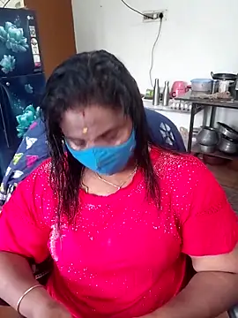 Snapshot of Tamil_Kavitha10 chatting on November 18, 2025, 8:19 am Tamil Kavitha10 online show from November 18, 2025, 8:19 am