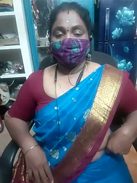 Snapshot of Tamil_Kavitha10 chatting on January 9, 2026, 1:36 pm Tamil Kavitha10 online show from January 9, 2026, 1:36 pm