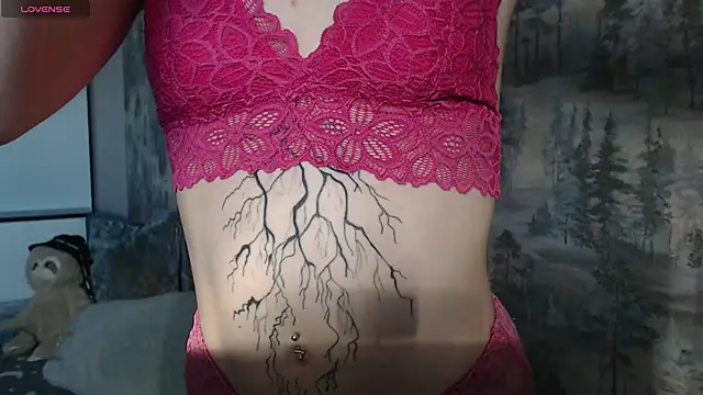 Snapshot of __Elina__ chatting on October 18, 2025, 3:20 am Elina online show from October 18, 2025, 3:20 am