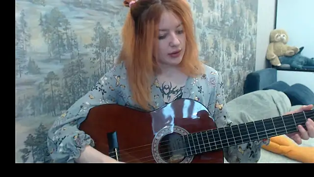 Snapshot of __Elina__ chatting on December 2, 2025, 6:41 am Elina online show from December 2, 2025, 6:41 am