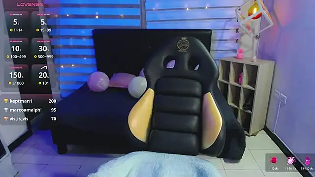 Snapshot of _Mia_Evans_1 chatting on September 9, 2025, 8:08 pm Mia Evans 1 online show from September 9, 2025, 8:08 pm