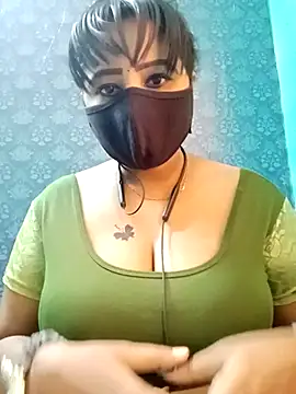 Snapshot of tamil_Vennila chatting on September 17, 2025, 8:38 am tamil Vennila online show from September 17, 2025, 8:38 am