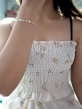 Snapshot of mymy06 chatting on November 13, 2025, 10:19 pm mymy06 online show from November 13, 2025, 10:19 pm