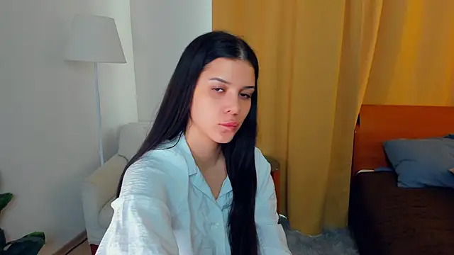 Snapshot of JoCauterucci chatting on November 8, 2025, 6:46 am JoCauterucci online show from November 8, 2025, 6:46 am