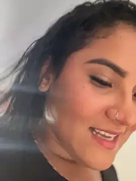 liz monserrat 1 online show from March 11, 2026, 5:08 pm