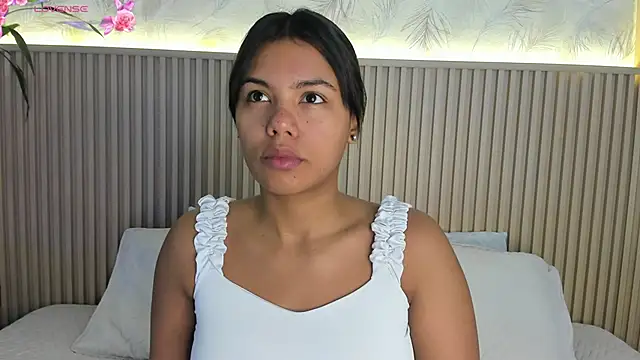 Liss-Reyes online show from October 30, 2025, 11:55 am