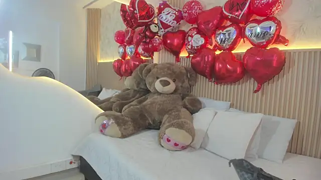 Liss-Reyes online show from February 15, 2026, 1:31 pm