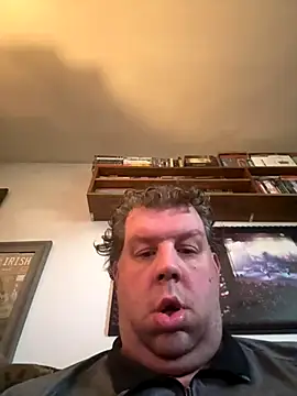 Stephanie1984 online show from September 27, 2025, 7:41 pm