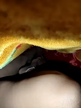 Snapshot of sexy__girls98 chatting on November 12, 2025, 7:35 pm sexy girls98 online show from November 12, 2025, 7:35 pm