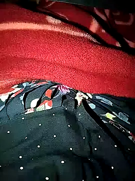 Snapshot of sexy__girls98 chatting on December 21, 2025, 6:09 am sexy girls98 online show from December 21, 2025, 6:09 am