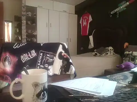 MiaKalifa020102 online show from April 8, 2026, 6:30 pm