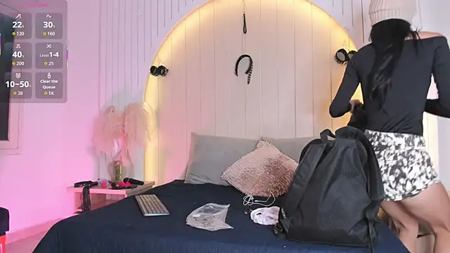 ALICESANDOVAL online show from March 16, 2026, 11:36 am