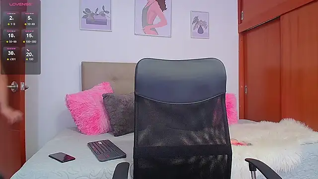 Eva contrer7 online show from September 14, 2025, 3:27 am