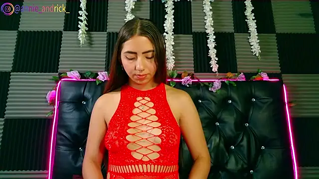  leda swan  online show from February 14, 2026, 1:08 pm