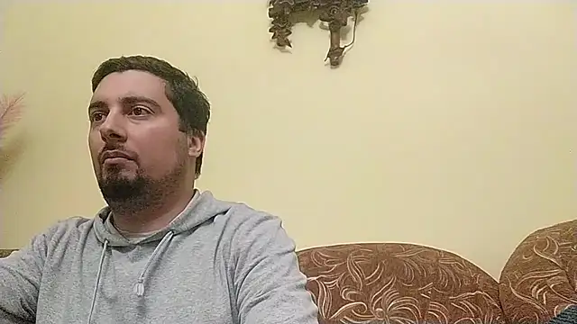 Joseph1Arnold online show from September 12, 2025, 5:13 pm