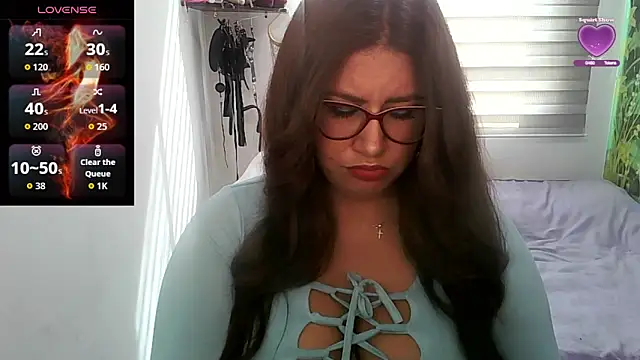 Vesper Vixen online show from September 23, 2025, 1:25 pm