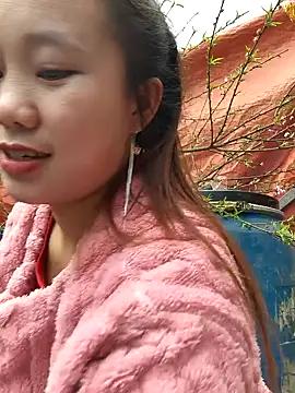 Snapshot of liu-liusexy chatting on February 23, 2026, 1:47 am liu-liusexy online show from February 23, 2026, 1:47 am