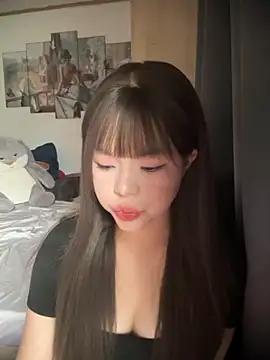 Snapshot of SarahBeii chatting on October 21, 2025, 3:29 am SarahBeii online show from October 21, 2025, 3:29 am