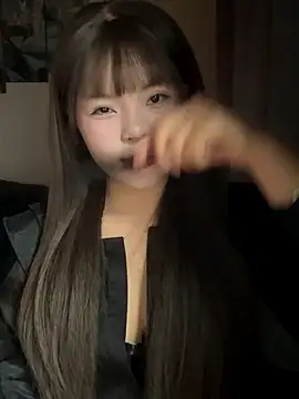 SarahBeii online show from November 17, 2025, 3:12 am