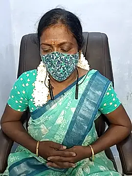 Snapshot of umashreetamil chatting on October 9, 2025, 3:59 am umashreetamil online show from October 9, 2025, 3:59 am