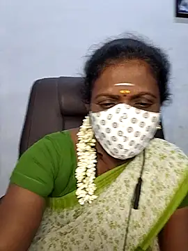 Snapshot of umashreetamil chatting on October 28, 2025, 2:31 pm umashreetamil online show from October 28, 2025, 2:31 pm