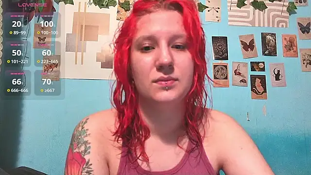 Hailey Foxy online show from June 14, 2026, 7:38 pm