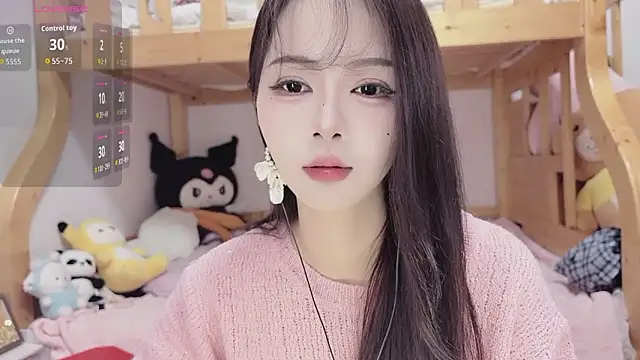 Snapshot of Sue101010 chatting on October 25, 2025, 1:18 pm Sue101010 online show from October 25, 2025, 1:18 pm