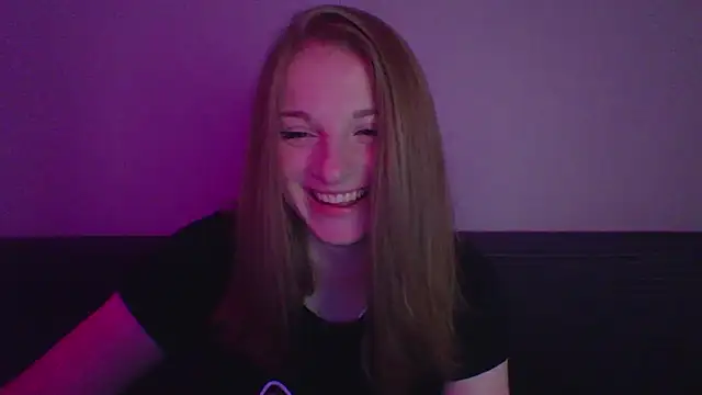 Snapshot of Star_Girlish chatting on November 4, 2025, 7:02 pm Star Girlish online show from November 4, 2025, 7:02 pm