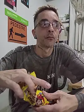 dinho carioca online show from April 29, 2026, 7:23 am