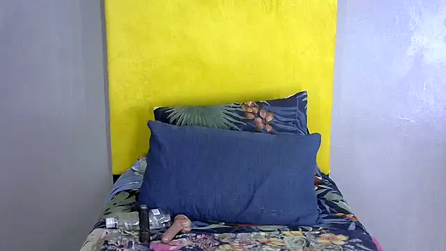 Snapshot of DARKQUEEN_xXx chatting on October 29, 2025, 5:47 pm DARKQUEEN xXx online show from October 29, 2025, 5:47 pm