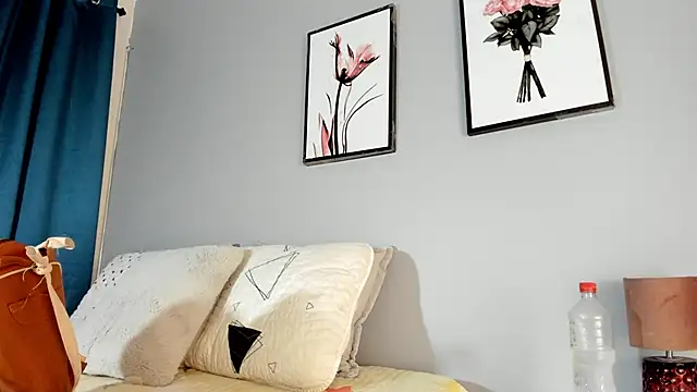 Grettel w online show from February 25, 2026, 7:45 pm