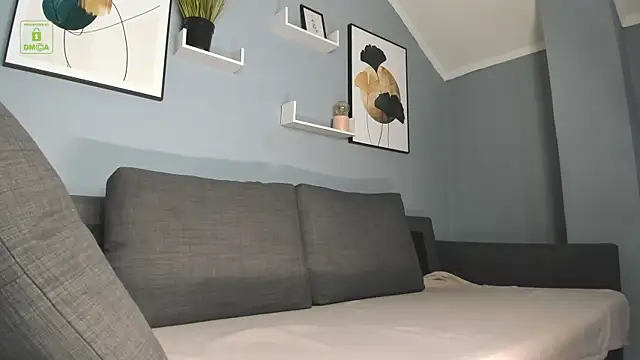 Zeyn Edwards online show from September 23, 2025, 4:10 pm