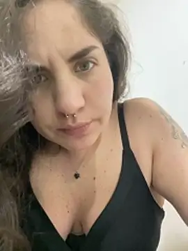 Snapshot of napoletanacagna chatting on February 16, 2026, 7:32 pm napoletanacagna online show from February 16, 2026, 7:32 pm