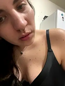 Snapshot of napoletanacagna chatting on March 1, 2026, 5:59 pm napoletanacagna online show from March 1, 2026, 5:59 pm