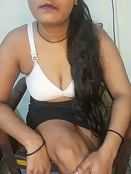 Minu love online show from September 19, 2025, 11:55 am