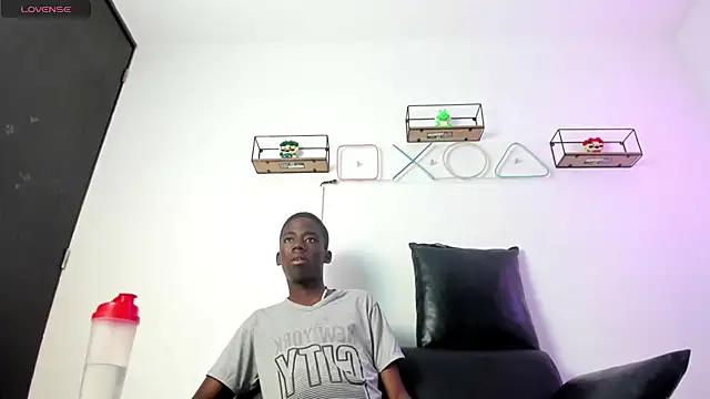 Snapshot of Alan_blacke chatting on September 8, 2025, 7:57 pm Alan blacke online show from September 8, 2025, 7:57 pm