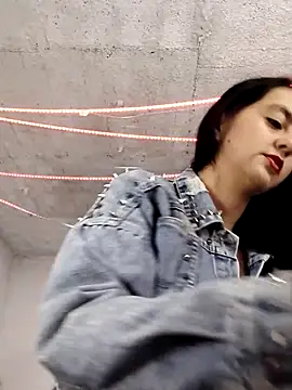 Snapshot of salo-rousee chatting on October 4, 2025, 9:24 pm salo-rousee online show from October 4, 2025, 9:24 pm