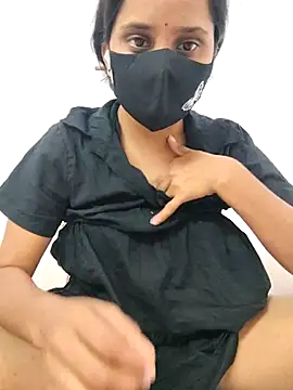 Snapshot of Miss_Riya20 chatting on October 29, 2025, 3:42 am Miss Riya20 online show from October 29, 2025, 3:42 am