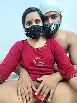 Miss Riya20 online show from April 14, 2026, 4:35 pm