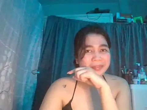Asianhotskinny online show from June 29, 2026, 5:24 pm