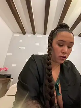 Snapshot of Big_Boob_Gang chatting on October 24, 2025, 8:16 pm Big Boob Gang online show from October 24, 2025, 8:16 pm