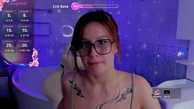 Snapshot of Kate_Lil_ chatting on September 12, 2025, 9:09 am Kate Lil online show from September 12, 2025, 9:09 am