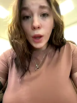 Mimiumuy online show from October 14, 2025, 2:29 pm