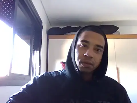 Snapshot of JUNINHOLEKE chatting on September 17, 2025, 11:45 am JUNINHOLEKE online show from September 17, 2025, 11:45 am
