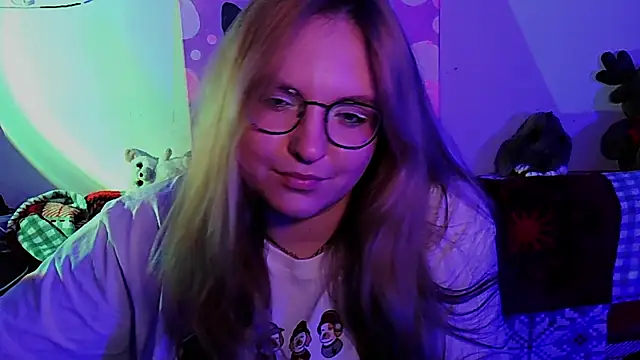 ZayaRush online show from December 13, 2025, 8:04 pm