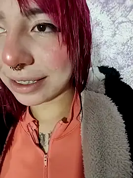 Kitty Melodi online show from June 18, 2026, 11:36 am